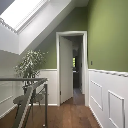 Homestay Ruhiges Im Schoenen Kaiserswerth Dusseldorf