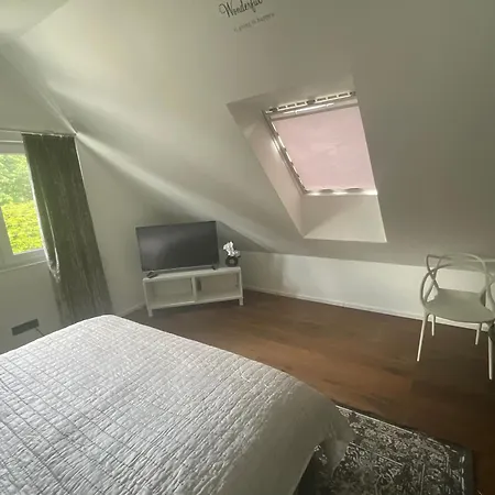 Ruhiges Im Schoenen Kaiserswerth Pansiyon Düsseldorf