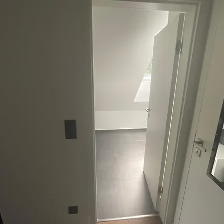 Ruhiges Im Schoenen Kaiserswerth Düsseldorf