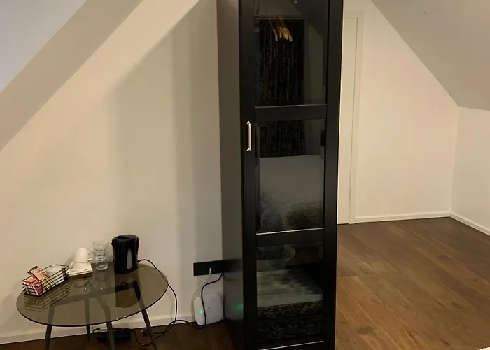 Ruhiges Im Schoenen Kaiserswerth Accommodatie bij particulieren *